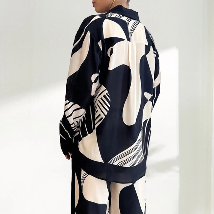 Naja - Sæt i to dele