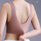 Cecilie | Sømløs bh med blonder og løft